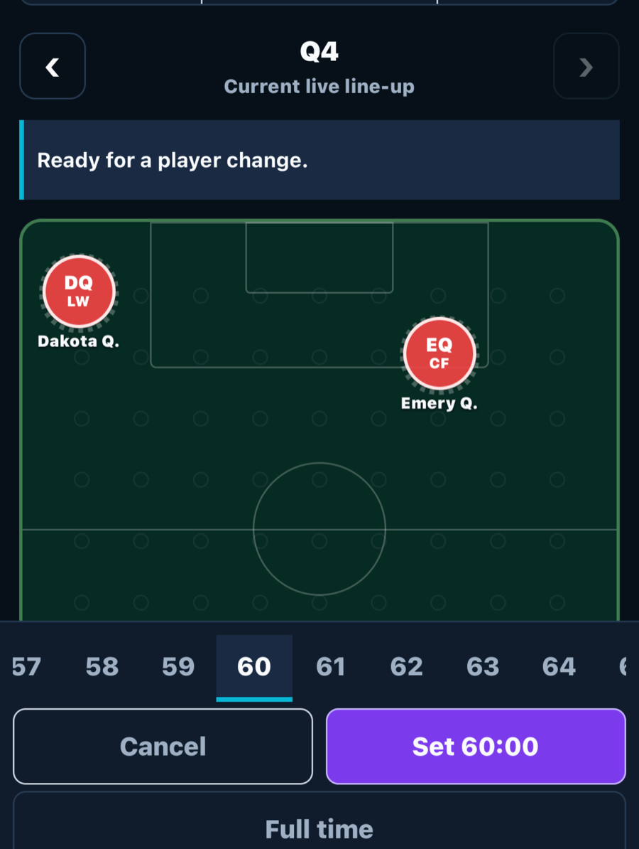 Grassroots Coach Mobile Companion live Matchday pitch showing a fictional team line-up with period and time controls